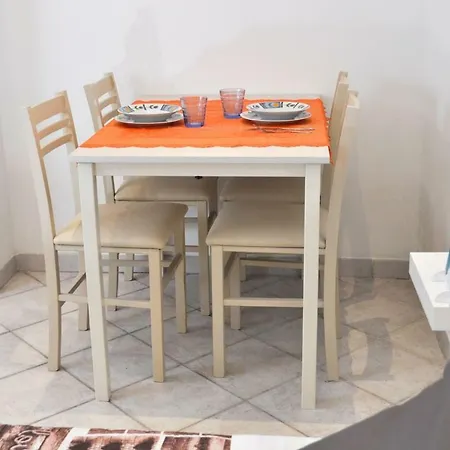 Easy Host Apt Pigneto Digital Nomad Friendly Appartamento *